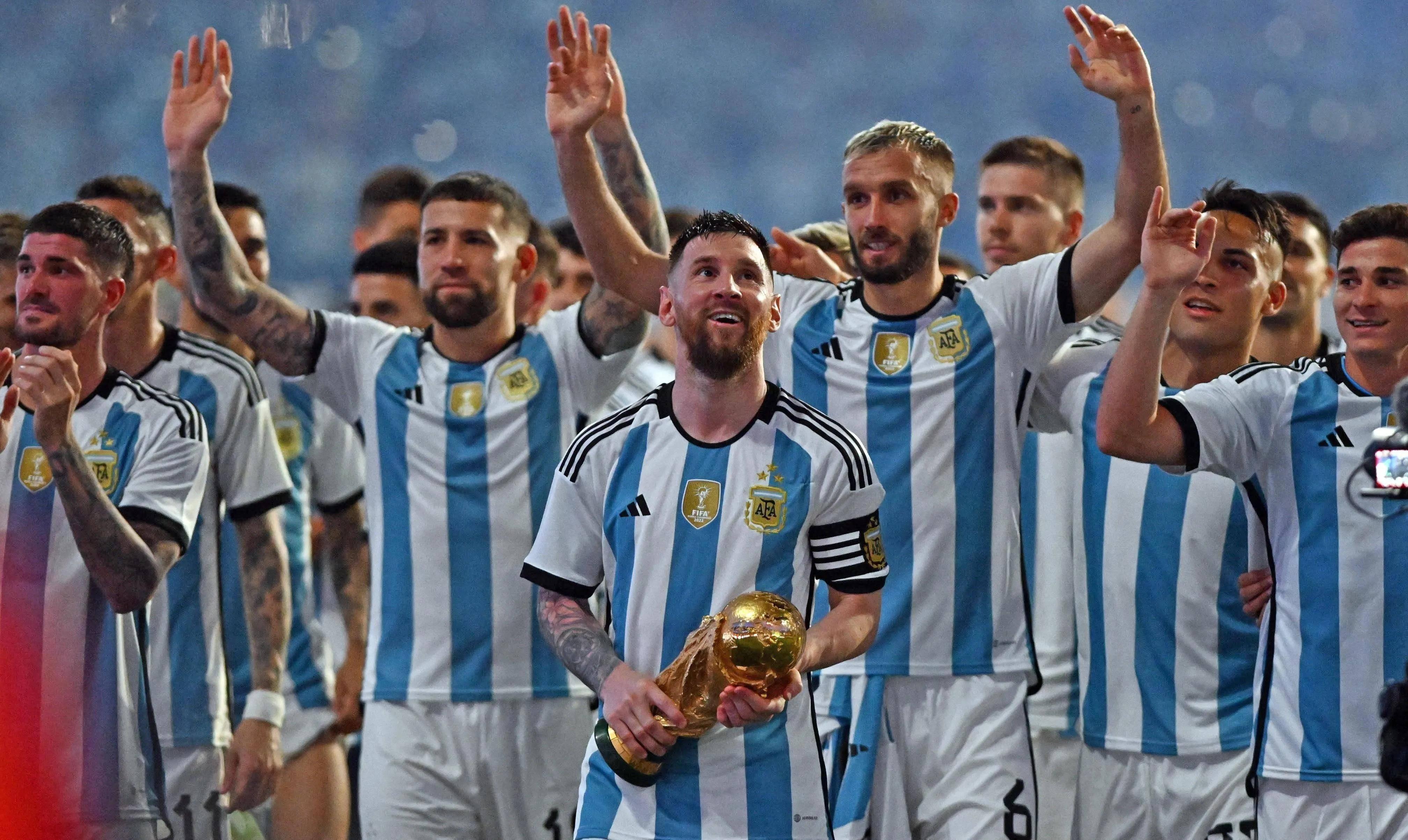 关于哥伦比亚险胜阿根廷，梅西统治全场的信息