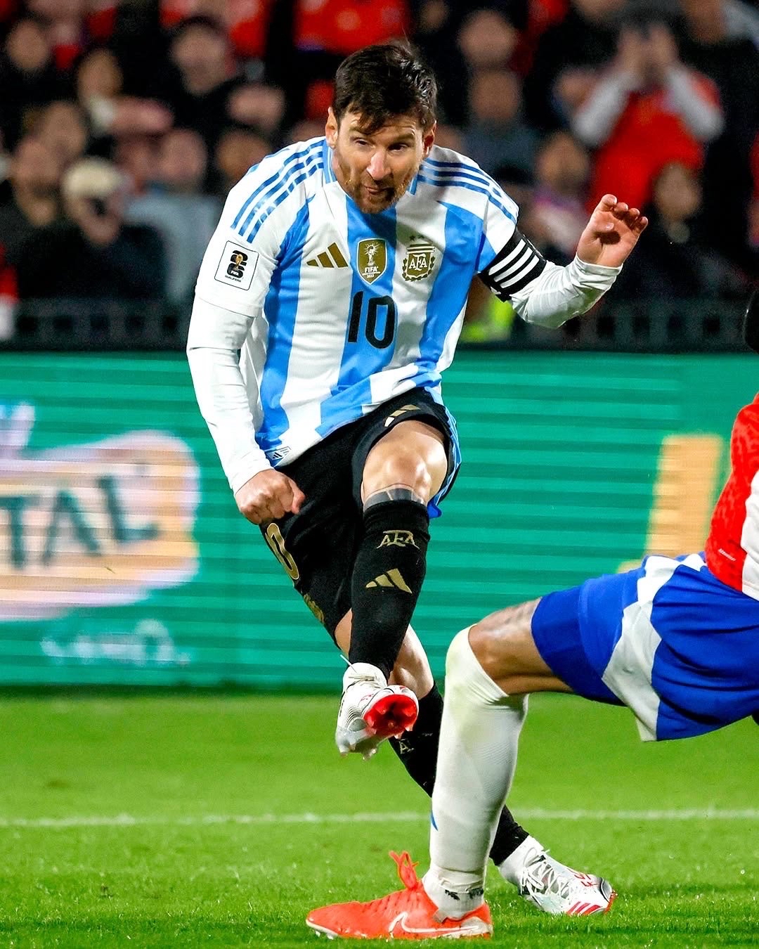 曼城碾压瑞士,梅西带队取胜 曼城碾压瑞士,梅西带队取胜