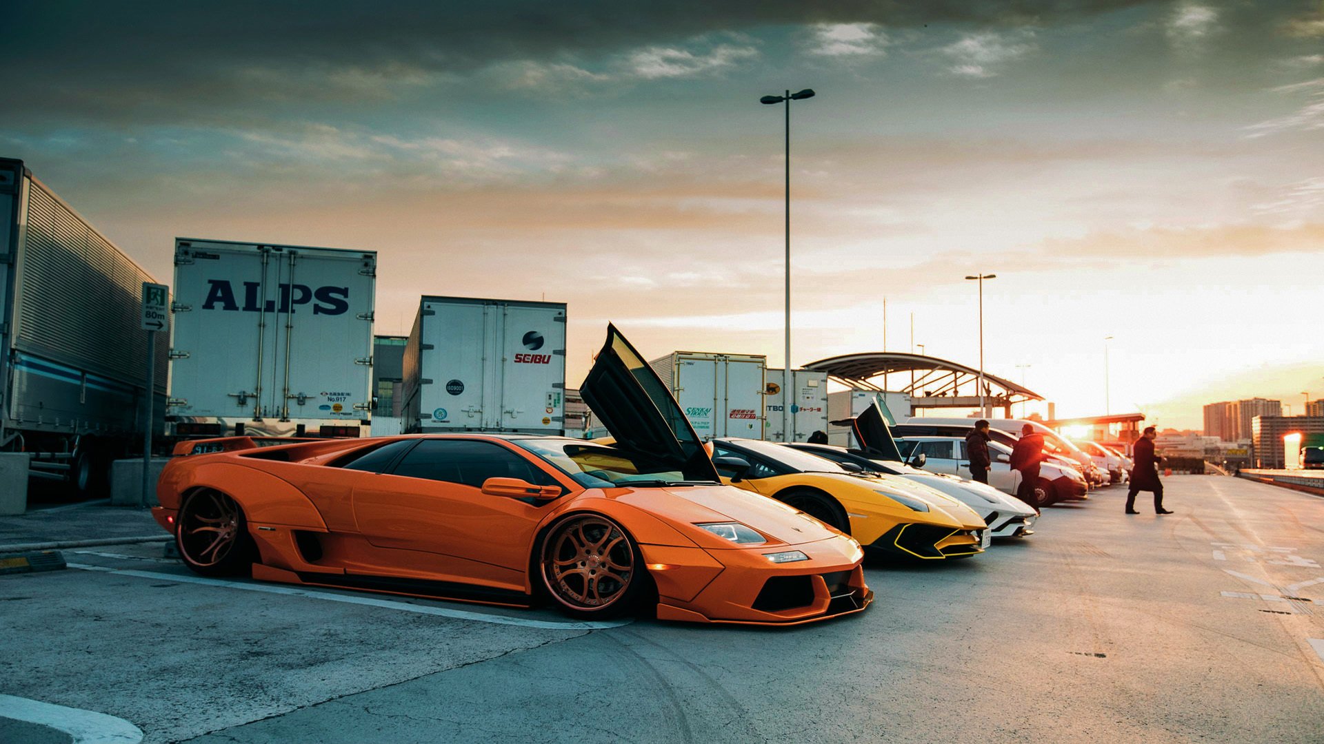 那不勒斯绽放的黑色闪电,怎能照亮伦敦的北征之路?奥斯梅恩的高光与阿森纳踏平圣塞的启示